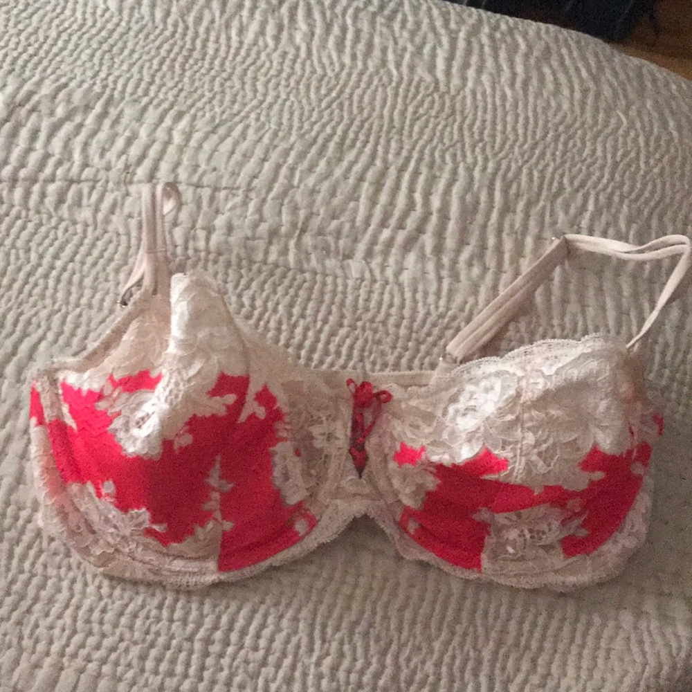 Victoria secret Bra 38D
